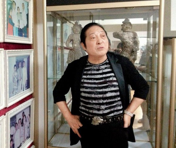 被拉下神壇的“大師”們